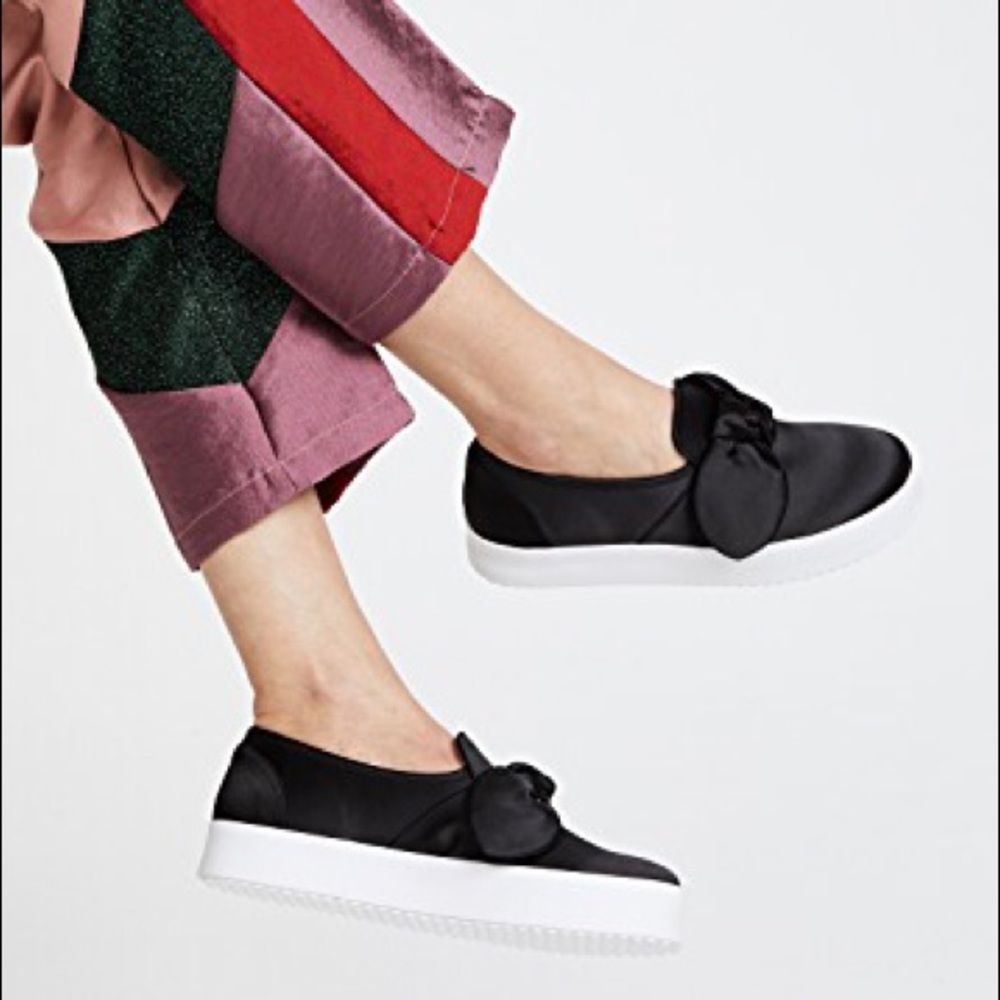 REBECCA MINKOFF STACEY BOW SLIP ON SNEAKERS SZ9